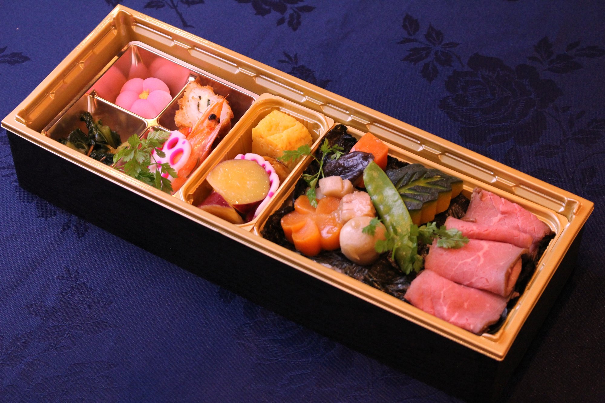 特選牛ローストビーフ高級海苔弁当と7種の副菜 彩り御膳